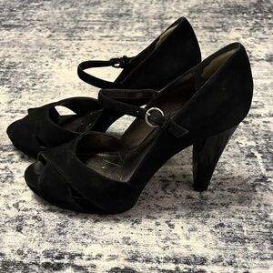 Marc Fisher Cappi heels